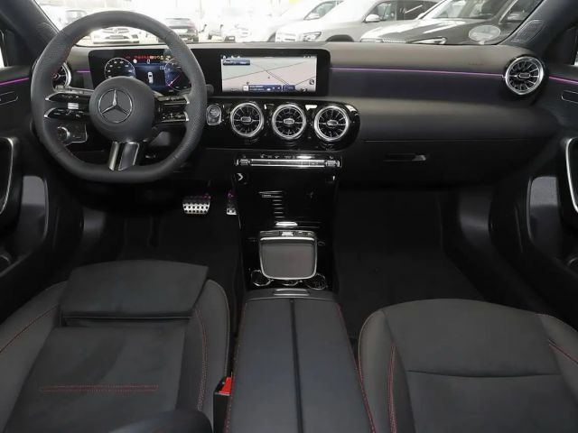 Mercedes-Benz A 200 AMG Line