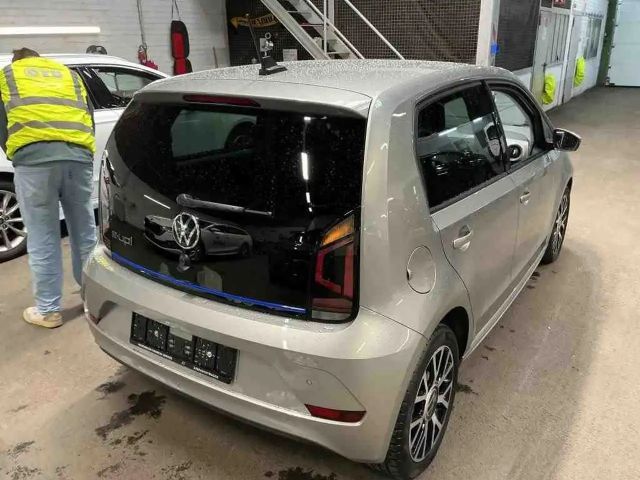 Volkswagen e-up! Plus Style