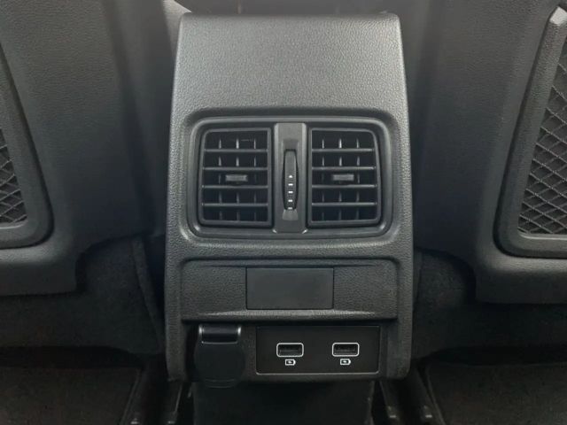 Renault Arkana Bose EDC RS TCe 160