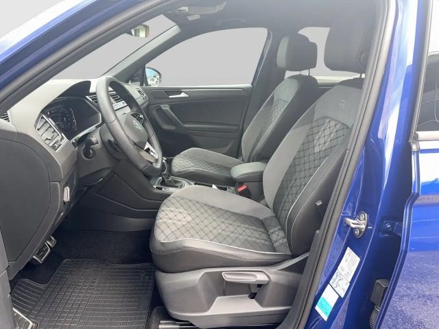 Volkswagen Tiguan 4Motion DSG R-Line