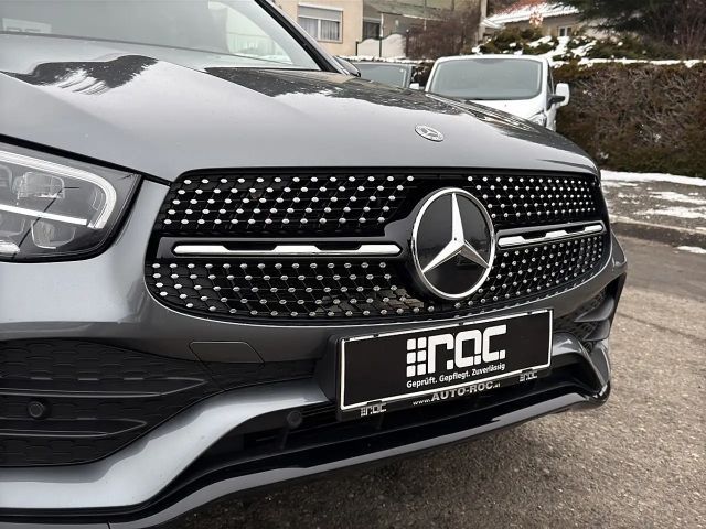 Mercedes-Benz GLC 300 4MATIC AMG Line