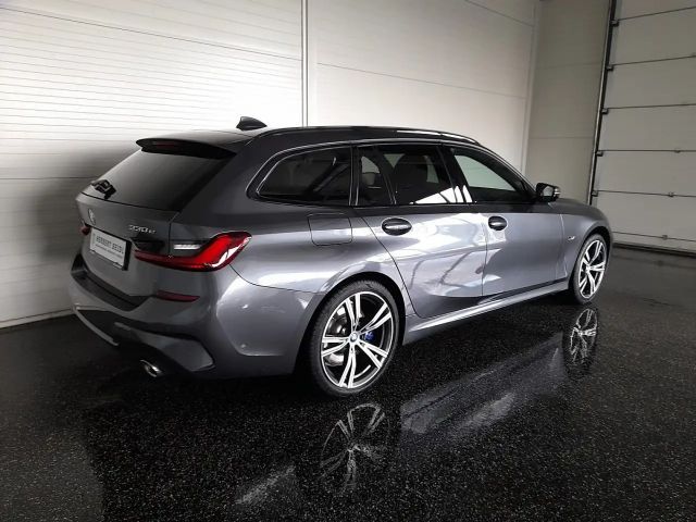BMW 330 330e M-Sport Touring