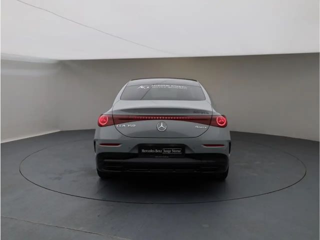 Mercedes-Benz CLA 350 4MATIC AMG Line