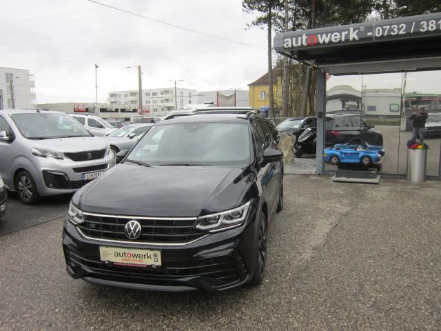 Volkswagen Tiguan R-Line Style eHybrid