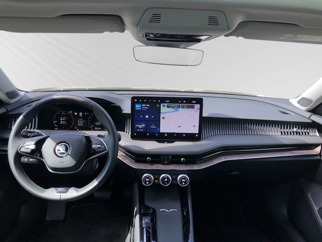 Skoda Superb 2.0 TDI Combi