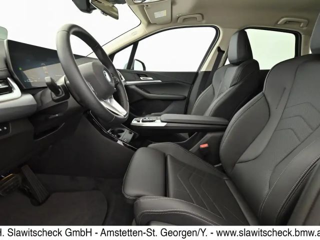 BMW 230 Active Tourer Sedan xDrive