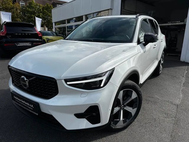 Volvo XC40 Dark Plus