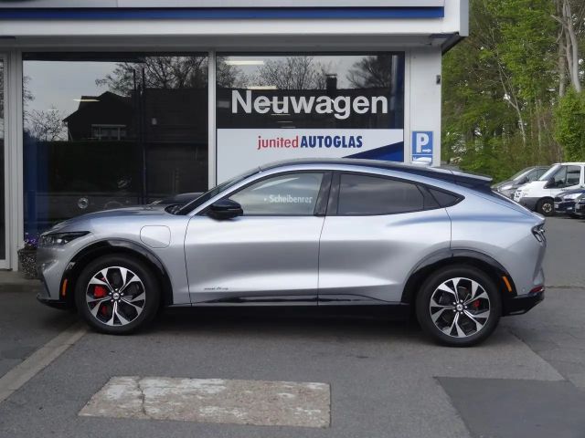 Ford Mustang Mach-E AWD