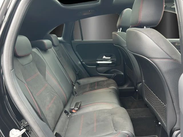 Mercedes-Benz GLA 200 AMG Line