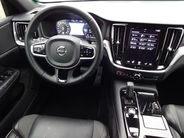 Volvo V60 AWD R-Design T6