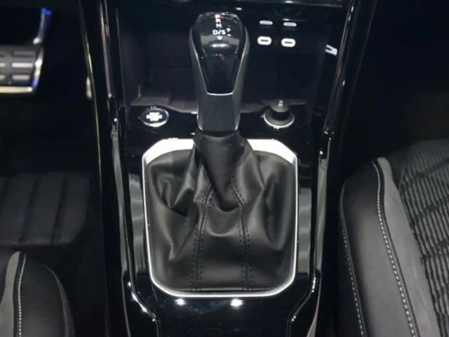 Volkswagen T-Roc DSG R-Line