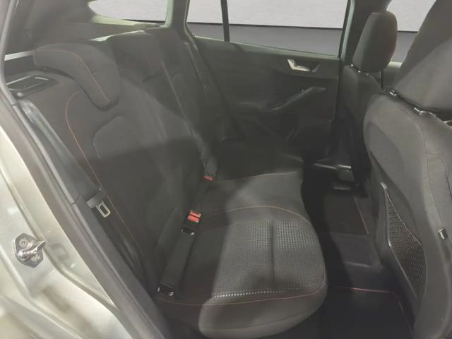 Ford Focus ST Line Wagon