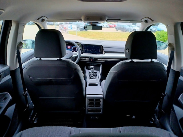 Volkswagen Golf Life Variant