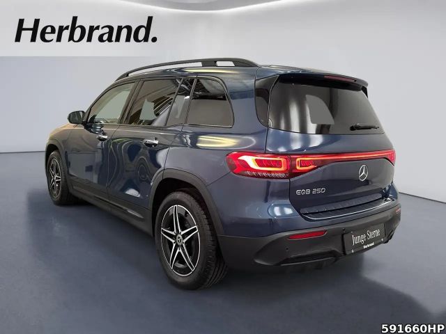 Mercedes-Benz EQB 250 AMG Line