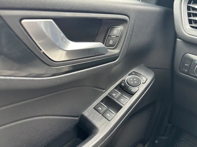Ford Kuga ST Line X