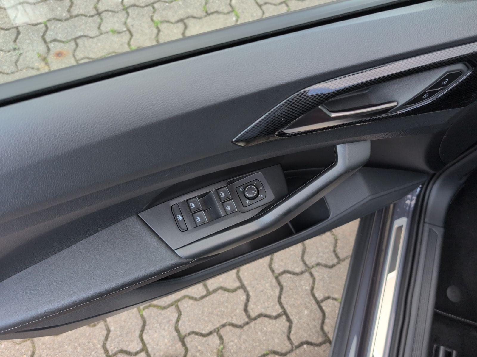 Volkswagen T-Cross 1.0 TSI DSG R-Line