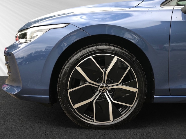 Volkswagen Golf 1.5 eTSI DSG Style