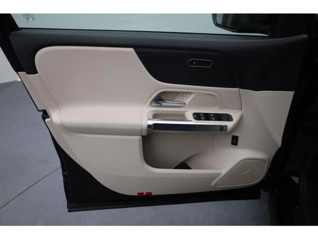 Mercedes-Benz EQB 350 4MATIC Progressive