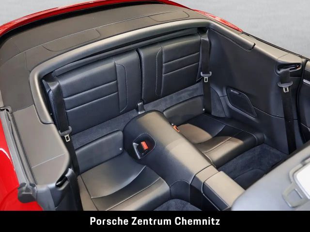 Porsche 992 Cabrio Carrera S