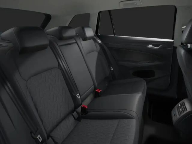 Volkswagen Golf 1.5 TSI Life Variant