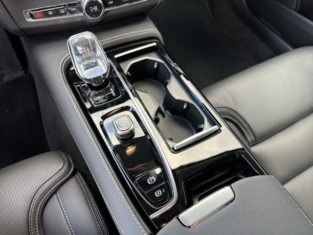 Volvo V90 AWD Dark T6 Ultra