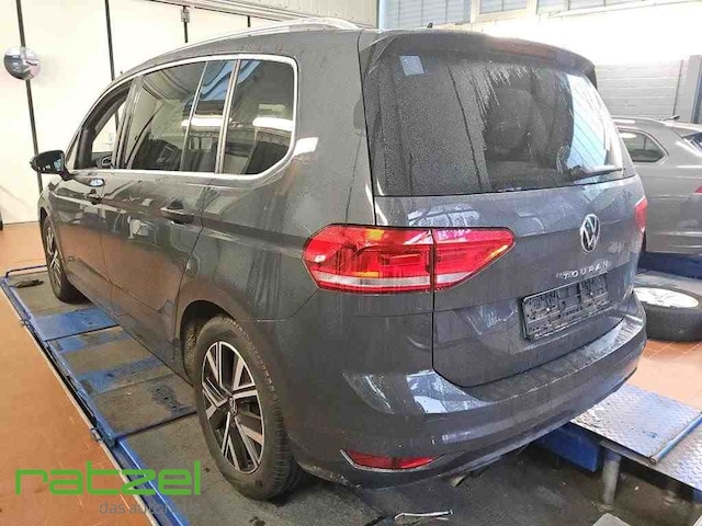 Volkswagen Touran 2.0 TDI DSG Highline