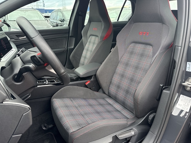 Volkswagen Golf DSG Golf VIII Plus