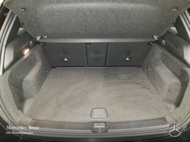 Mercedes-Benz B 250 4MATIC AMG Line Sedan