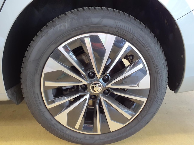 Skoda Superb 2.0 TDI Combi Selection