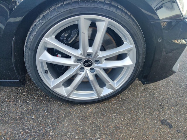 Audi S6 Avant Quattro