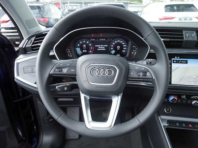 Audi Q3 S-Tronic