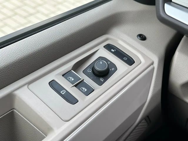 Volkswagen Multivan 2.0 TDI DSG Style T7