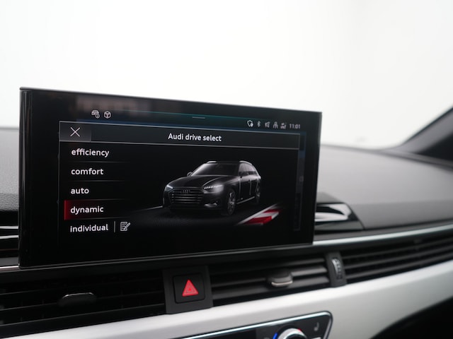 Audi A4 40 TFSI Avant S-Line S-Tronic