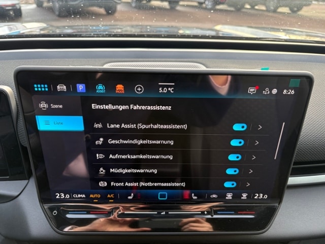 Volkswagen T-Roc 1.5 eTSI DSG R-Line