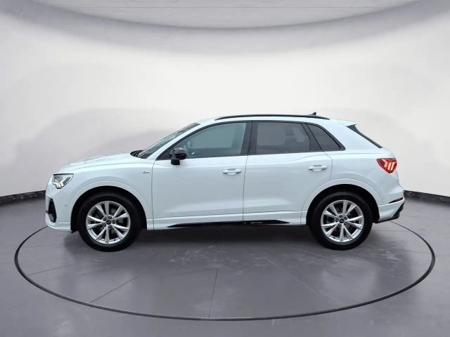 Audi Q3 35 TDI S-Line S-Tronic