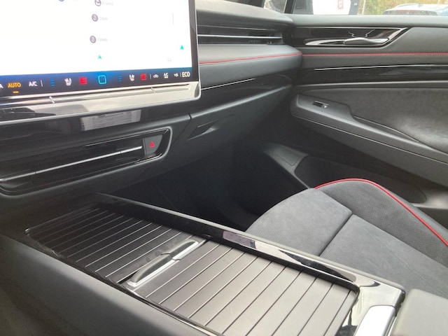 Volkswagen ID.7 340PS 4M NP.78T ACC.5J-G.WÄRMEPUMPE.AHK.AREA-VIEW.NAVI.HARMAN.HUD.LED