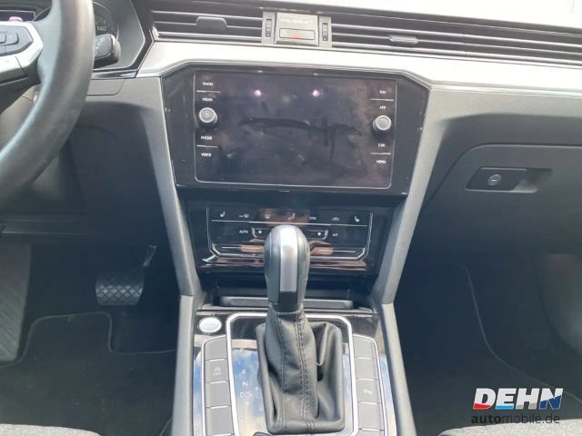 Volkswagen Passat 2.0 TDI Business DSG Variant