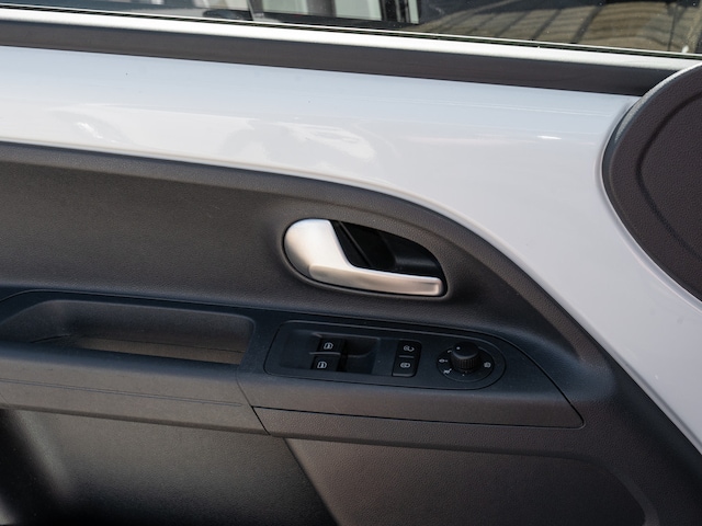 Volkswagen e-up! e-up!  KLIMA PDC SITZHEIZUNG RÜCKFAHRKAMERA