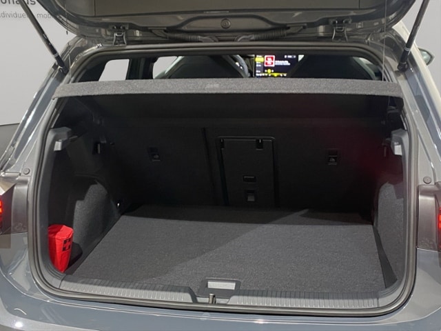 Volkswagen Golf 1.5 TSI R-Line