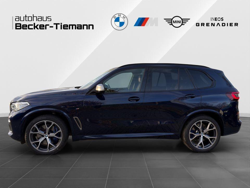 BMW X5 M50i