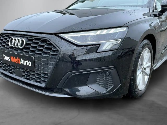 Audi A3 30 TFSI Sedan