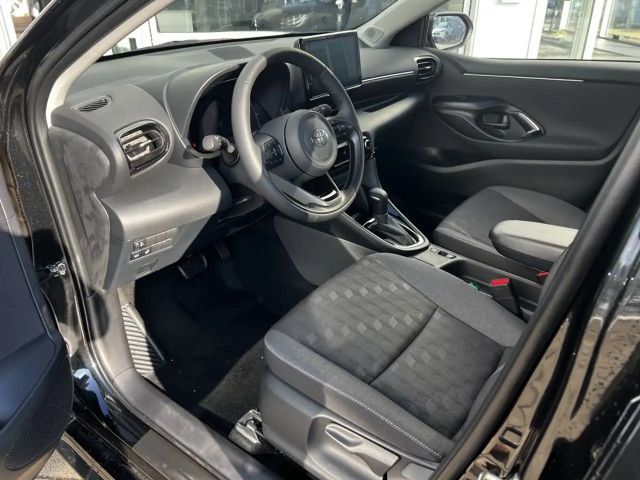 Toyota Yaris Hatchback Hybride VVT-i