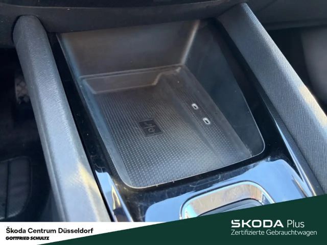 Skoda Octavia Clever Combi