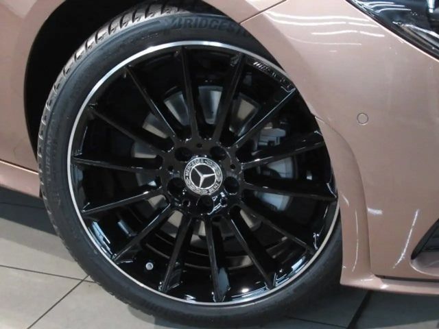 Mercedes-Benz CLA 200 AMG Line Coupé