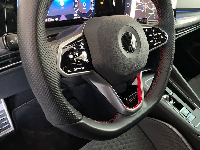 Volkswagen Golf 2.0 TSI DSG GTI