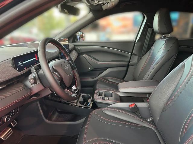 Ford Mustang Mach-E Premium