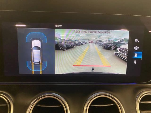 Mercedes-Benz E 300 AMG Line E 300 de