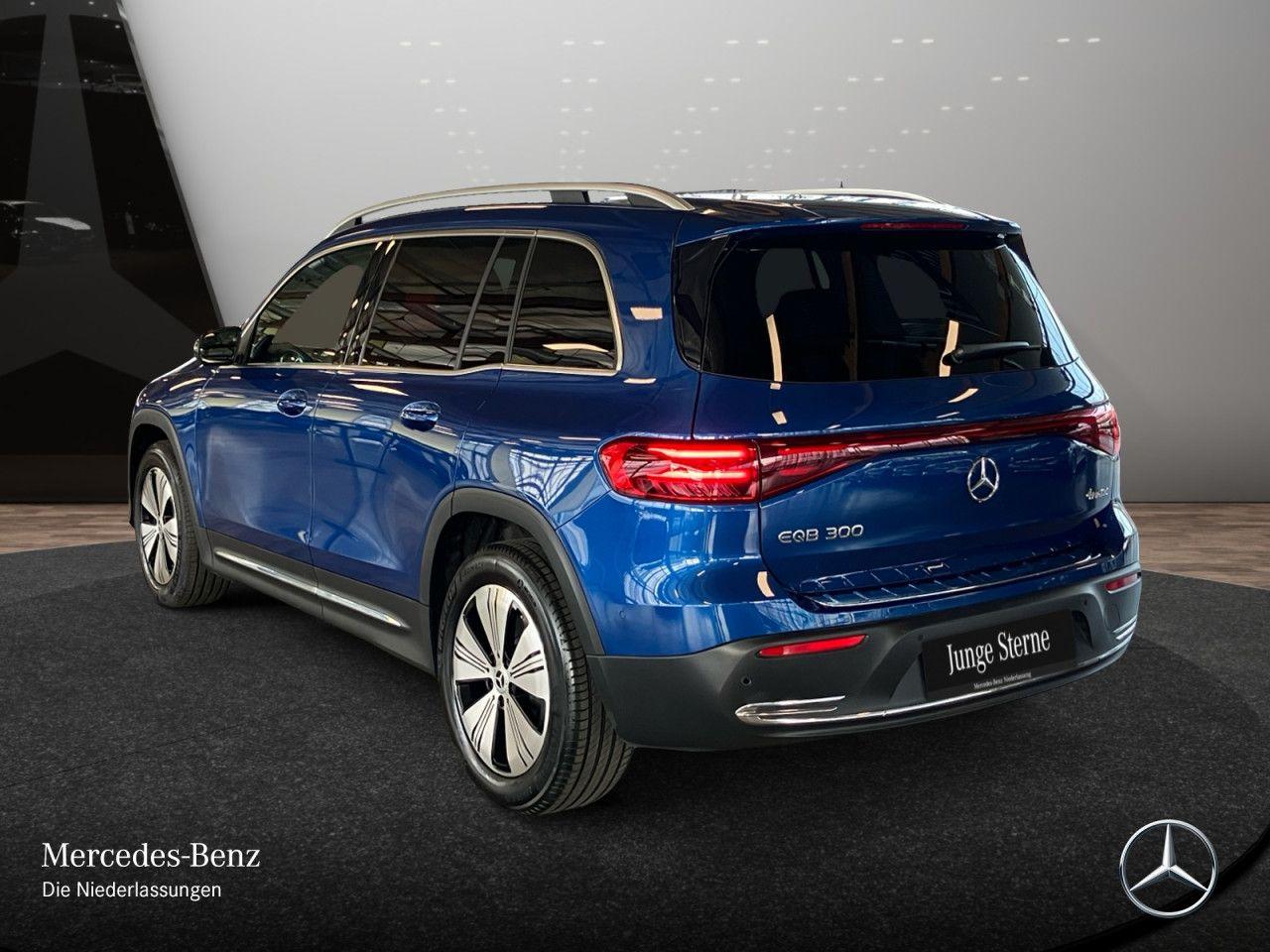 Mercedes-Benz EQB 300 4MATIC Progressive