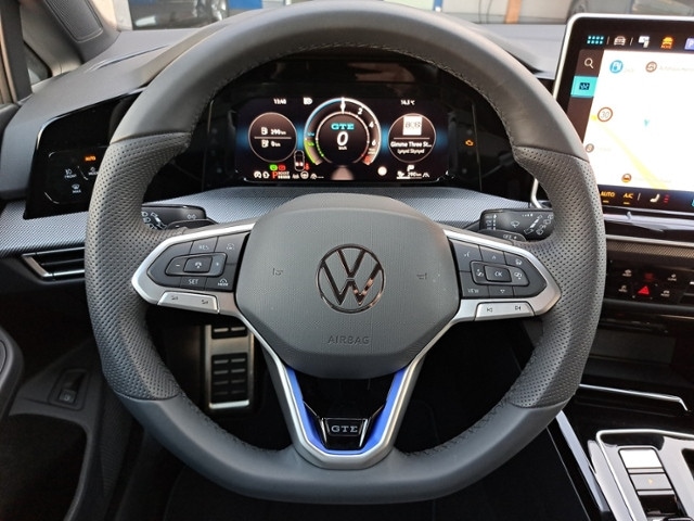 Volkswagen Golf DSG GTE eHybrid