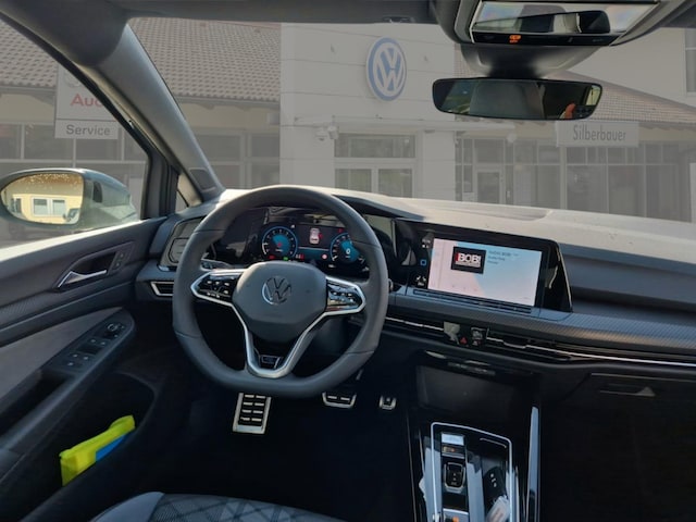 Volkswagen Golf 1.5 eTSI DSG R-Line